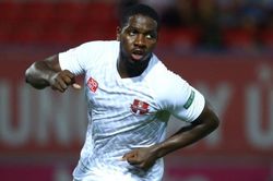Hải Phòng lên nhì bảng V.League sau trận cầu có 7 bàn thắng