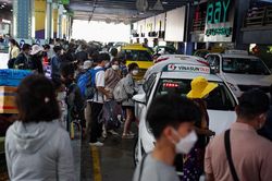 TP Hồ Chí Minh: Đề xuất làm bãi xe buýt 1.500m2 gần sân bay Tân Sơn Nhất