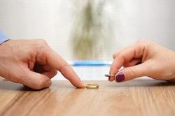 Mâu thuẫn với bố vợ, con rể làm điều ai cũng khiếp sợ