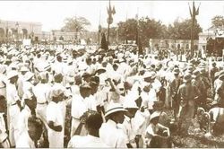 Bộ ảnh quý về ngày Độc lập 2.9.1945 'lưu lạc' hơn nửa thế kỷ
