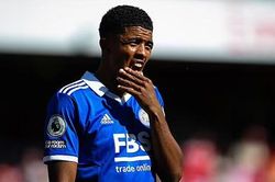 Wesley Fofana chỉ còn cách Chelsea nửa bước chân