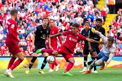 Vùi dập Bournemouth 9-0, Liverpool cân bằng kỷ lục của Man Utd
