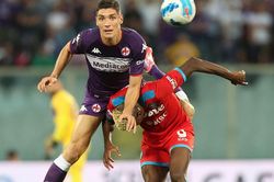 Soi kèo nhà cái Fiorentina vs Napoli. Nhận định, dự đoán bóng đá Ý (01h45, 29/8)