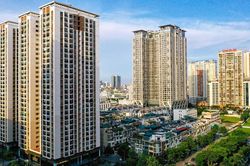 Trăm nghìn tỷ đồng trái phiếu sắp đáo hạn, nguy cơ vỡ nợ hiện hữu