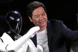 Ra mắt robot 'đọc' cảm xúc con người