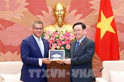 Chủ tịch Quốc hội: Việt Nam cam kết đưa mức phát thải ròng về '0' vào năm 2050