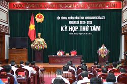 Khai mạc kỳ họp thứ tám, HĐND tỉnh khóa XV