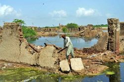 Pakistan đối mặt thảm họa khí hậu nghiêm trọng, hơn 1.000 người chết do mưa lũ