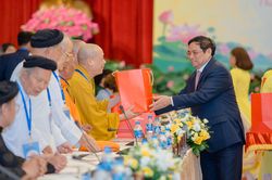 Thủ tướng Phạm Minh Chính biểu dương các tổ chức tôn giáo
