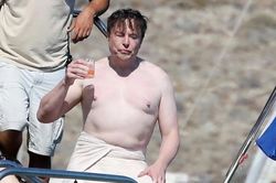 Elon Musk tiết lộ cách giảm 9kg