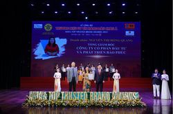 Hành trình của cô giáo trở thành nữ doanh nhân đạt giải 'Nhà lãnh đạo xuất sắc Châu Á 2022'