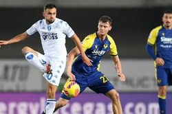 Soi kèo nhà cái Empoli vs Verona. Nhận định, dự đoán bóng đá Ý (23h30, 31/8)