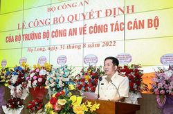 Đại tá Đinh Văn Nơi nhận nhiệm vụ Giám đốc Công an tỉnh Quảng Ninh
