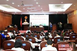 Kỳ họp chuyên đề lần thứ tám, HĐND tỉnh khóa XV