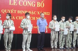 Công bố quyết định đặc xá của Chủ tịch nước tại các Trại tạm giam của Công an Hà Nội