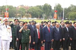 Lãnh đạo Đảng, Nhà nước vào Lăng viếng Chủ tịch Hồ Chí Minh