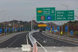 Cuộc cách mạng giao thông - những con đường ý Đảng lòng dân