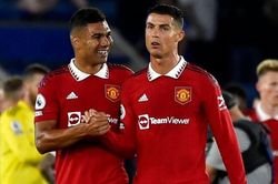 Phản ứng của Ronaldo và Casemiro sau trận thắng Leicester