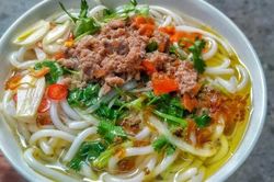 Món bún chỉ có ở Nam Định làm nức lòng du khách, ăn là nhớ