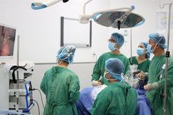 SẢN PHỤ CHỊU ĐỰNG RONG KINH SUỐT BẢY NĂM VÌ VẾT KHUYẾT CỦA SẸO MỔ LẤY THAI