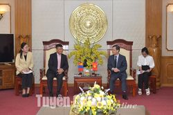 Đồng chí Phó Bí thư Tỉnh ủy, Chủ tịch UBND tỉnh Nguyễn Văn Sơn tiếp Đoàn đại biểu Mông Cổ
