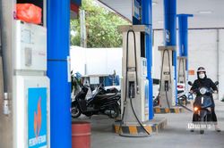 Bộ Công Thương tước giấy phép của 5 doanh nghiệp đầu mối xăng dầu