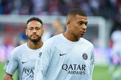 Mbappe thừa nhận mâu thuẫn với Neymar