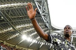 Paul Pogba mất World Cup