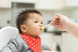Chế độ dinh dưỡng cho trẻ mắc sốt xuất huyết