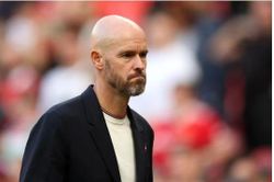 Phản ứng của Ten Hag khi Tuchel bị sa thải
