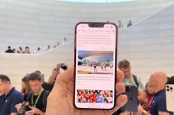 Apple ra mắt iPhone 14, Apple Watch 8, AirPods Pro 2 tại Nhà hát Steve Jobs