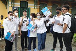 Kỳ thi tốt nghiệp THPT năm 2023 và năm 2024 tiếp tục giữ ổn định