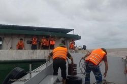 Thái Bình: Tàu chở hơn 1.000 tấn dầu gặp sự cố ngoài biển