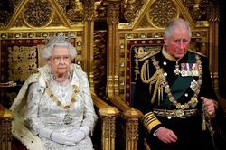Quốc ca Anh sẽ phải sửa lời sau sự ra đi của Nữ hoàng Elizabeth II