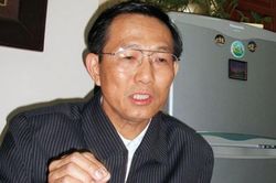 Truy tố cựu Thứ trưởng Bộ Y tế Cao Minh Quang và đồng phạm