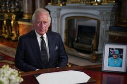 Vua Charles III lần đầu tiên phát biểu trước toàn quốc