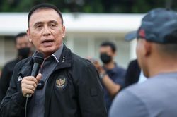 Chủ tịch LĐBĐ Indonesia bị tố 'lấy ĐTQG phục vụ cho mục đích cá nhân'