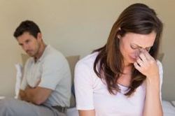 Lấy chồng lớn tuổi, đêm tân hôn anh ấy tiết lộ sự thật mà tôi suy sụp