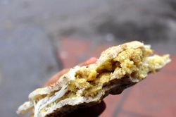 Món ăn vặt 'thần thánh' ở Hà Nội ai ăn cũng thích mê