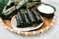 Thương sao bánh cục chợ quê