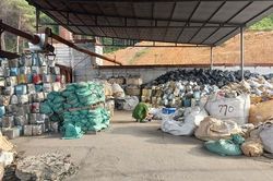 Bắt quả tang cơ sở vận hành lò đốt chất thải điện tử nguy hại quy mô lớn