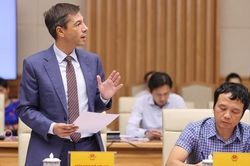 'Cần nâng cao sự tự cường của nền kinh tế trong thế giới đầy biến động'