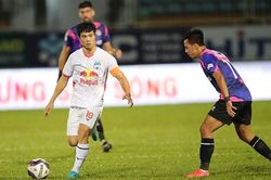 KẾT QUẢ bóng đá Bình Dương 1-1 HAGL, V-League 2022 hôm nay