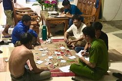 'Hoa mắt' với các hình thức đánh bạc vừa bị triệt phá