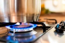 Đáp trả đòn trừng phạt, Nga tung 'át chủ bài' khí đốt, EU khẩn cấp ra chiêu mang tính sống còn