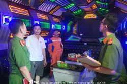 Tạm đình chỉ hoạt động 2 cơ sở kinh doanh dịch vụ karaoke tại TP. Thái Nguyên