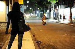 Khởi tố 'tú ông' biến nhà riêng thành tụ điểm mua bán dâm