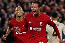 Goal-line giúp Liverpool hạ Ajax ở phút 89
