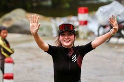 Nữ CEO Đậu Thị Trinh lần đầu tham gia Viet Nam Mountain Marathon với con số kết quả ấn tượng
