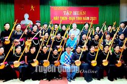 Quan tâm bồi dưỡng cán bộ văn hóa xã
